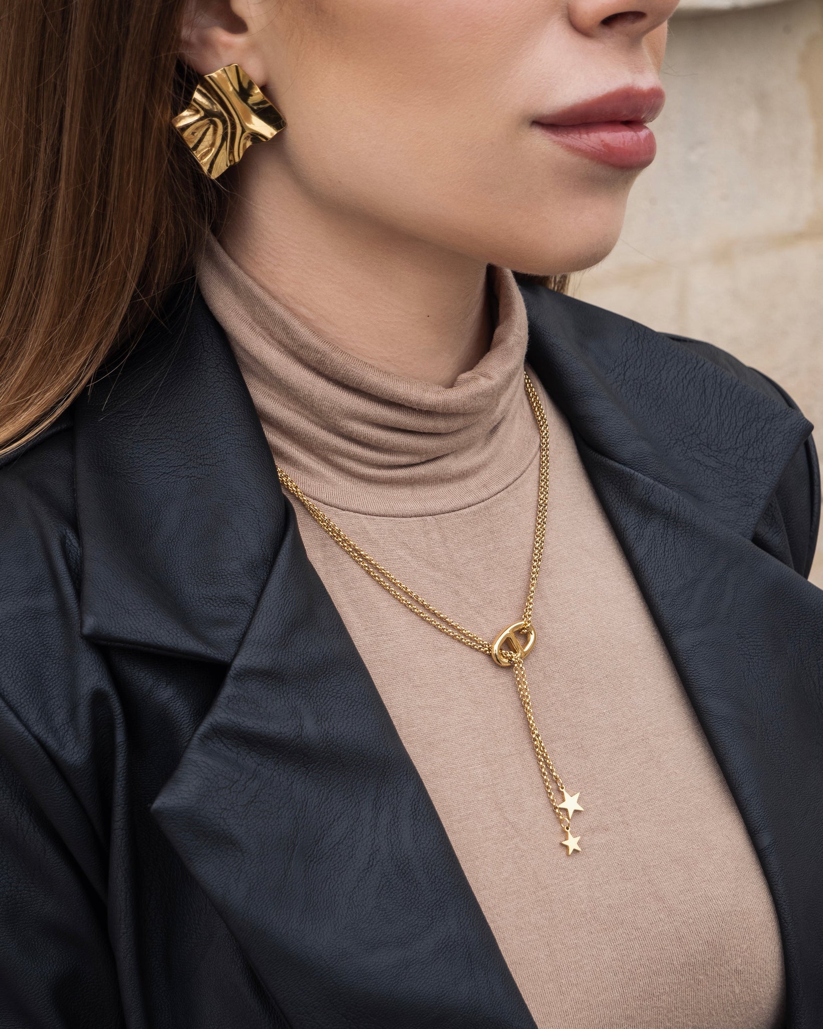 Boucles d'oreilles forme irrégulière